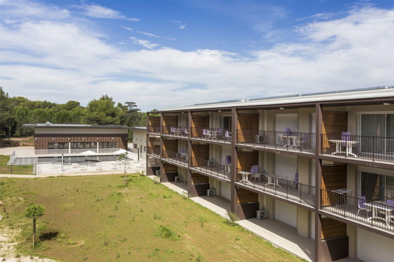 Residhotel Residence Pont Du Gard Ремулан Екстериор снимка