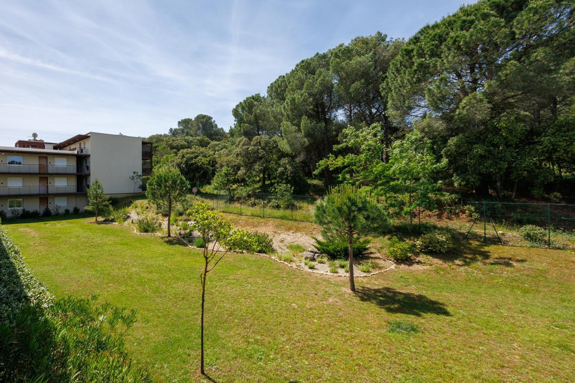 Residhotel Residence Pont Du Gard Ремулан Екстериор снимка